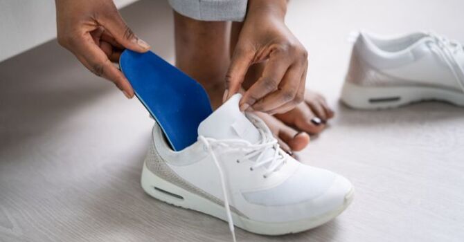 How Orthotics for Flat Feet Can Relieve Pain and Improve the Way You Move image