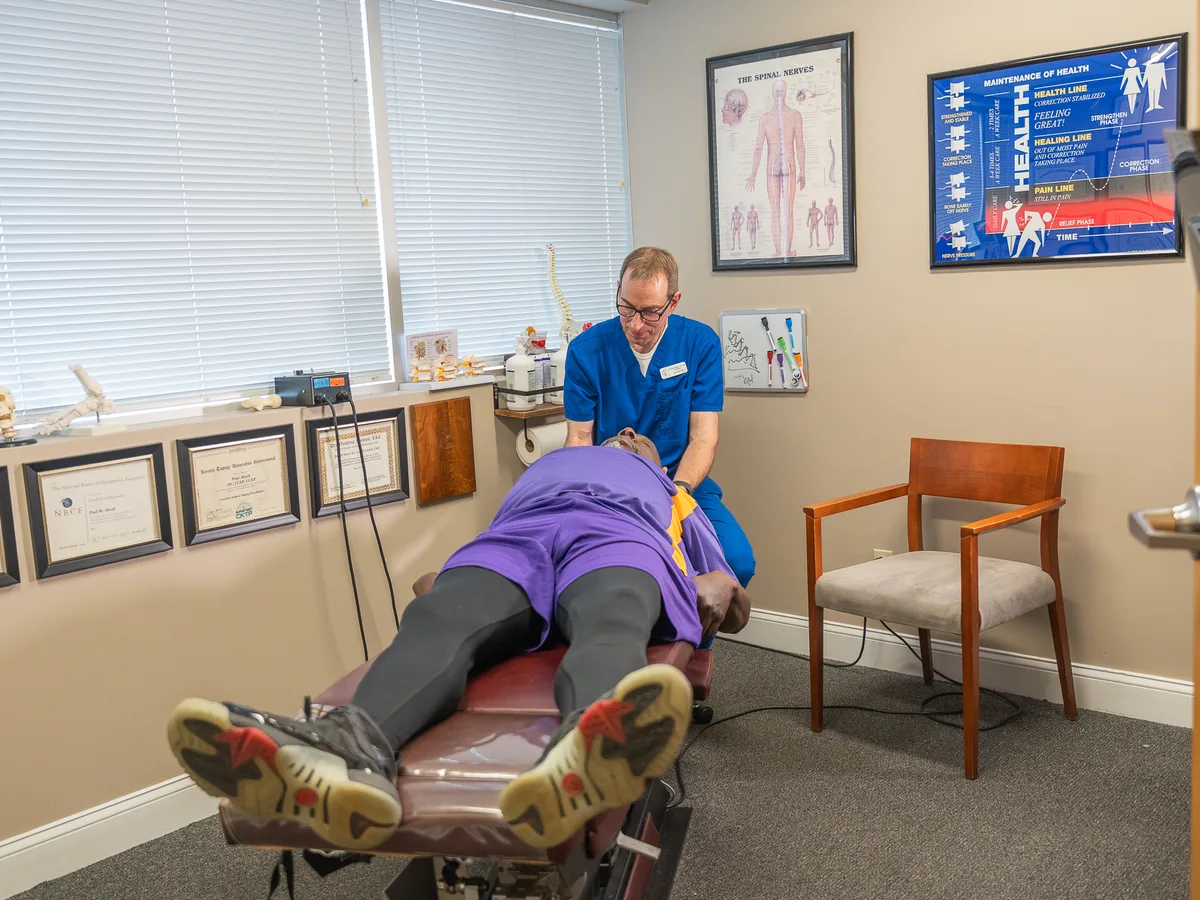 Towson Integrative Health treating neck pain in Towson
